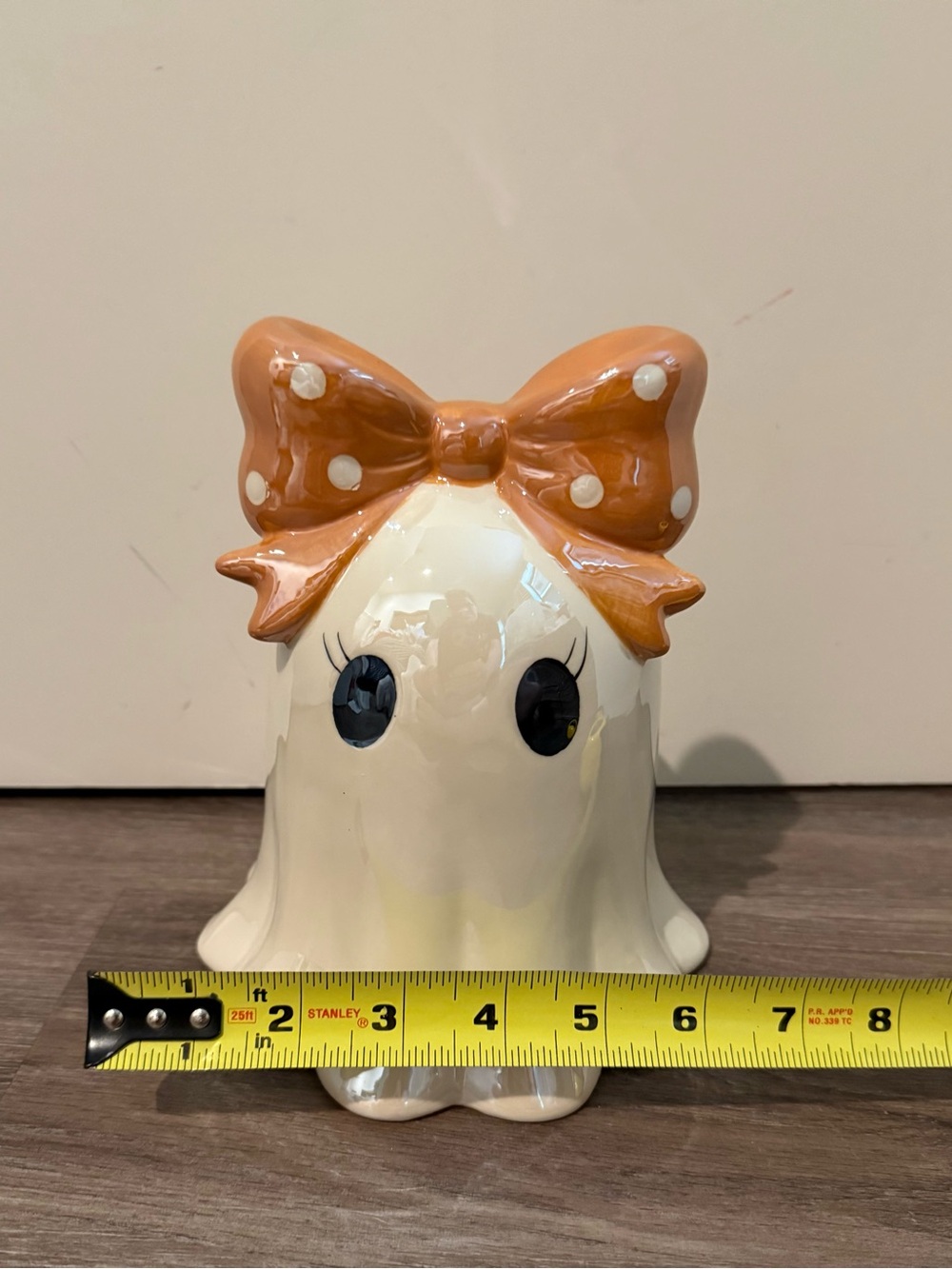Absolutely Adorable Ceramic Ghost Figurine with Orange Bow and Eyelashes- NWT - Picture 5 of 6